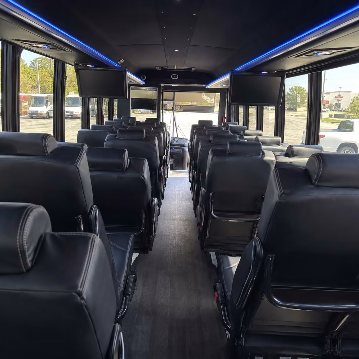 pensacola 18 passenger minibus rental