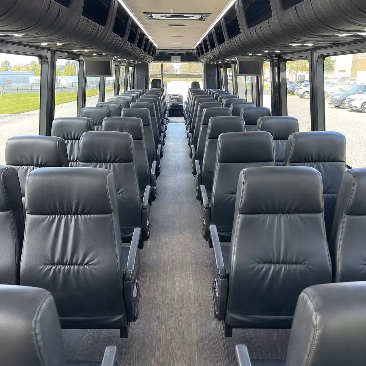 pensacola 25 passenger minibus rental