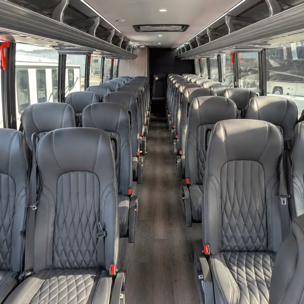 pensacola 28 passenger minibus rental