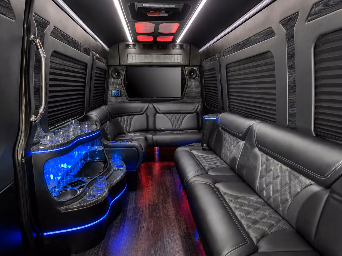pensacolacharterbuscompany com makes finding airport shuttle service for pensacola corporate travel effortless